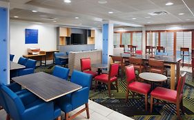 Holiday Inn Express & Suites Jacksonville se- Med Ctr Area